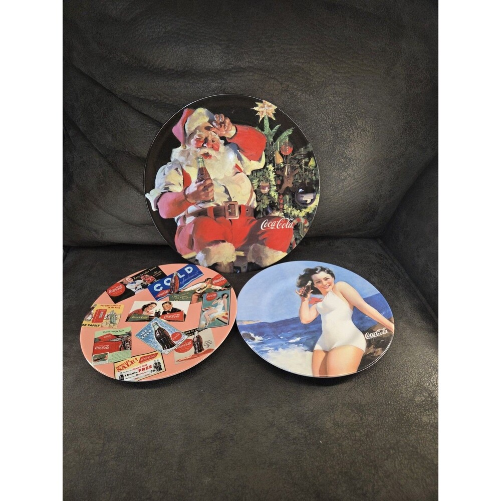 Vintage Sakura Coca Cola Melamine Plates Set of 5 Santa Beach Ads 2002 Retro